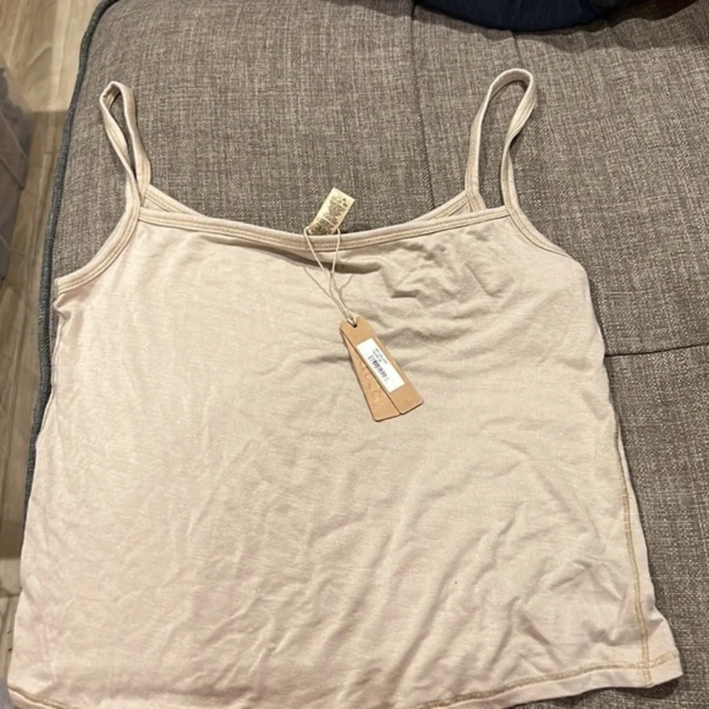 Skims Sleep Tank - Picture 4 of 6